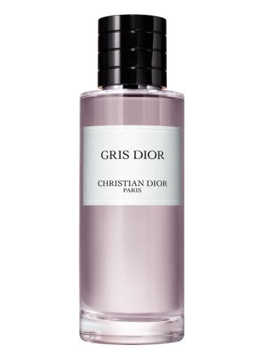 gris dior perfume smells like rihanna rogue|gris by christian Dior.